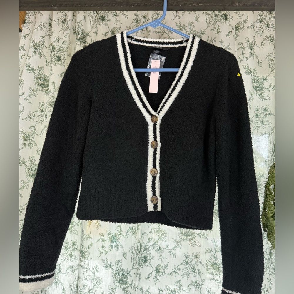 Victoria secret on point new with tags